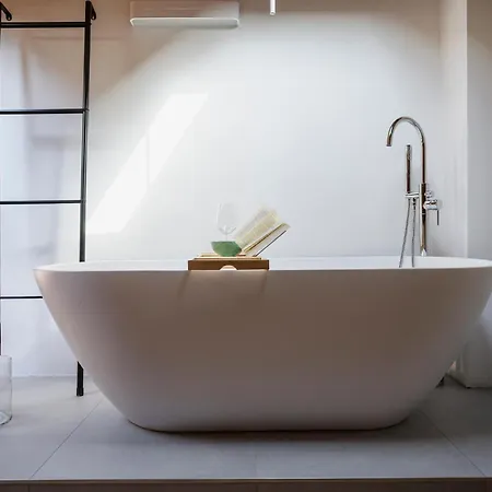 Dream Bathtub